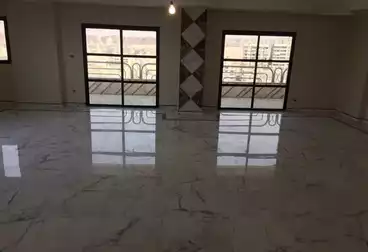 شقق للبيع - 4 غرف - بالدور 12