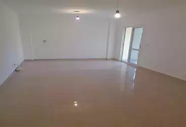 Apartments For sale - 2 rooms - floor 4