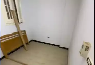 Apartments For sale - 3 rooms - floor 9