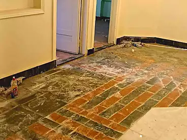 Apartments For sale - 3 rooms - floor 3