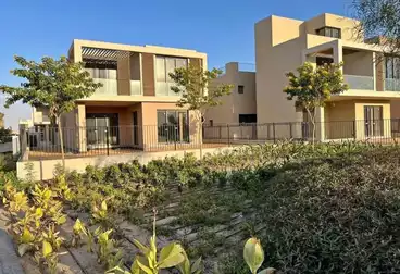 فيلا منفصلة للبيع - 3 غرف