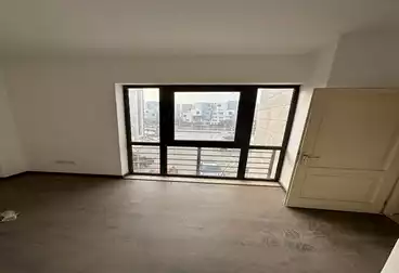 Apartments For sale - 3 rooms - floor 2