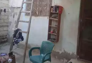 منزل / بيت للبيع - 2 غرف