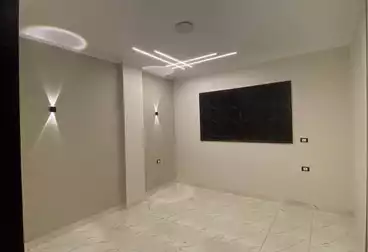Apartments For sale - 2 rooms - floor 8