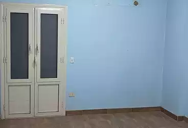 Apartments For sale - 3 rooms - floor 5