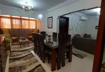 شقق للبيع - 3 غرف - بالدور 1
