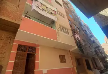منزل / بيت للبيع - 8 غرف