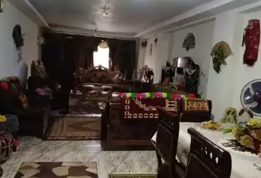 شقق للبيع - 3 غرف - بالدور 8