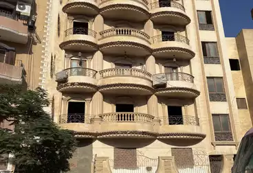 Apartments For sale - 3 rooms - floor 1
