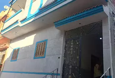 منزل / بيت للبيع - 2 غرف