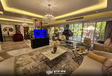 Apartments For sale - 4 rooms - floor 1
