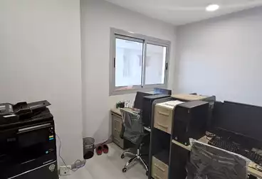 Offices For rent - 2 rooms - floor 2