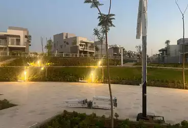 عقارات للبيع - 4 غرف