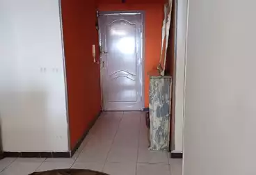 Furnished Apartment For sale - 3 rooms - floor 6