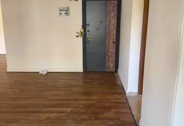 Apartments For sale - 3 rooms - floor 4