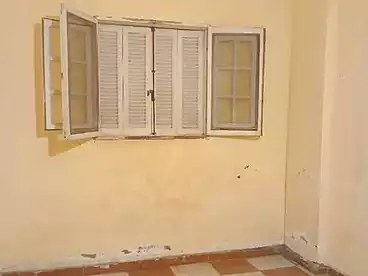 شقق للإيجار - 2 غرف - بالدور 0