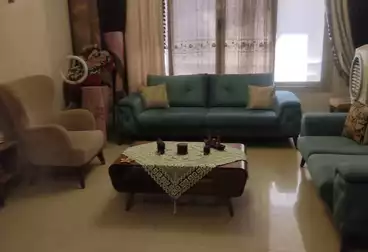 Apartments For sale - 3 rooms - floor 1