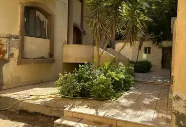 فيلا جاردن للبيع - 11 غرف