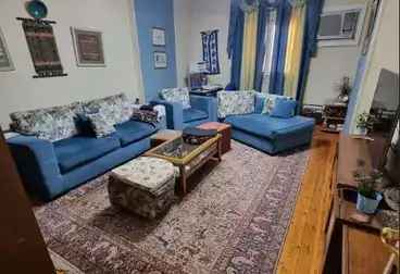 Furnished Apartment For sale - 3 rooms - floor 7