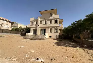 فلل للبيع - 6 غرف