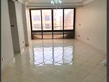 شقق للبيع - 3 غرف - بالدور 11