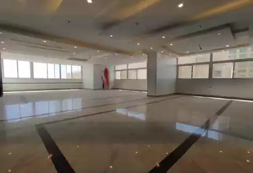 Apartments For sale - 5 rooms - floor 3