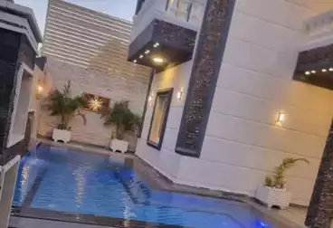 فلل للبيع - 5 غرف