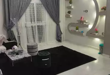 منزل / بيت للبيع - 9 غرف