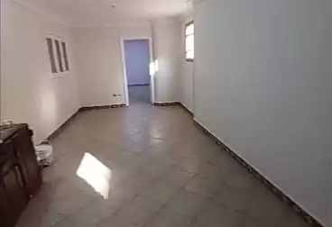 Apartments For sale - 3 rooms - floor 1