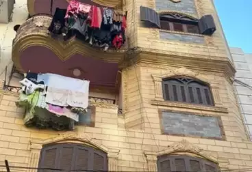 Building For sale - 14 rooms