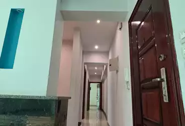 Apartments For sale - 3 rooms - floor 2
