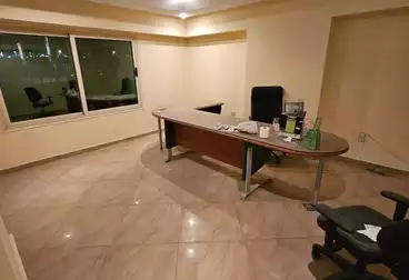 إداري للإيجار - 4 غرف - بالدور 2