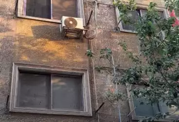 Building For sale - 3 rooms
