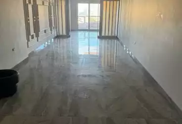 Apartments For sale - 3 rooms - floor 5