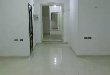 عقارات للإيجار - 3 غرف - بالدور 1