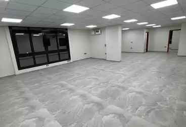 عقارات للإيجار - 6 غرف - بالدور 5