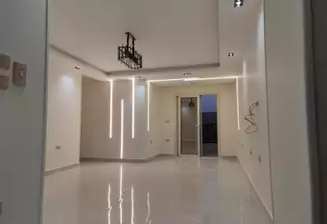 شقق للإيجار - 3 غرف - بالدور 4