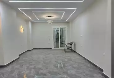 Apartments For sale - 3 rooms - floor 1