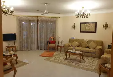 عقارات للبيع - 5 غرف