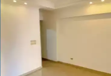 Apartments For rent - 3 rooms - floor 5