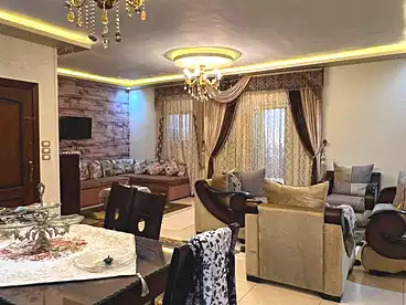 شقق للبيع - 2 غرف - بالدور 7