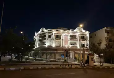 عقارات للبيع - 4 غرف