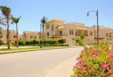 Villas For sale - 4 rooms