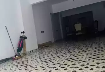 Duplex Shop For rent