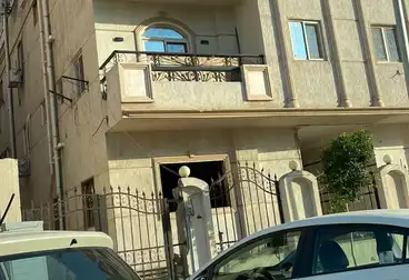 Apartments For sale - 3 rooms - floor 2