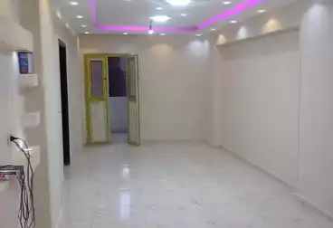 شقق للبيع - 3 غرف - بالدور 1
