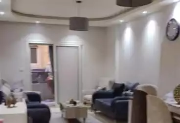 شقق للبيع - 3 غرف - بالدور 7