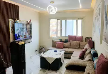 Apartments For sale - 3 rooms - floor 4