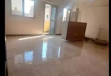 شقق للإيجار - 3 غرف - بالدور 8