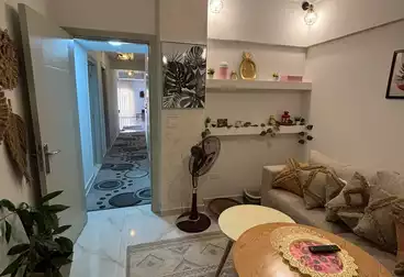 شقق للإيجار - 3 غرف - بالدور 4